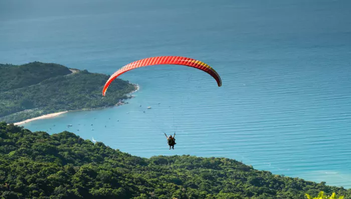 Paragliding 