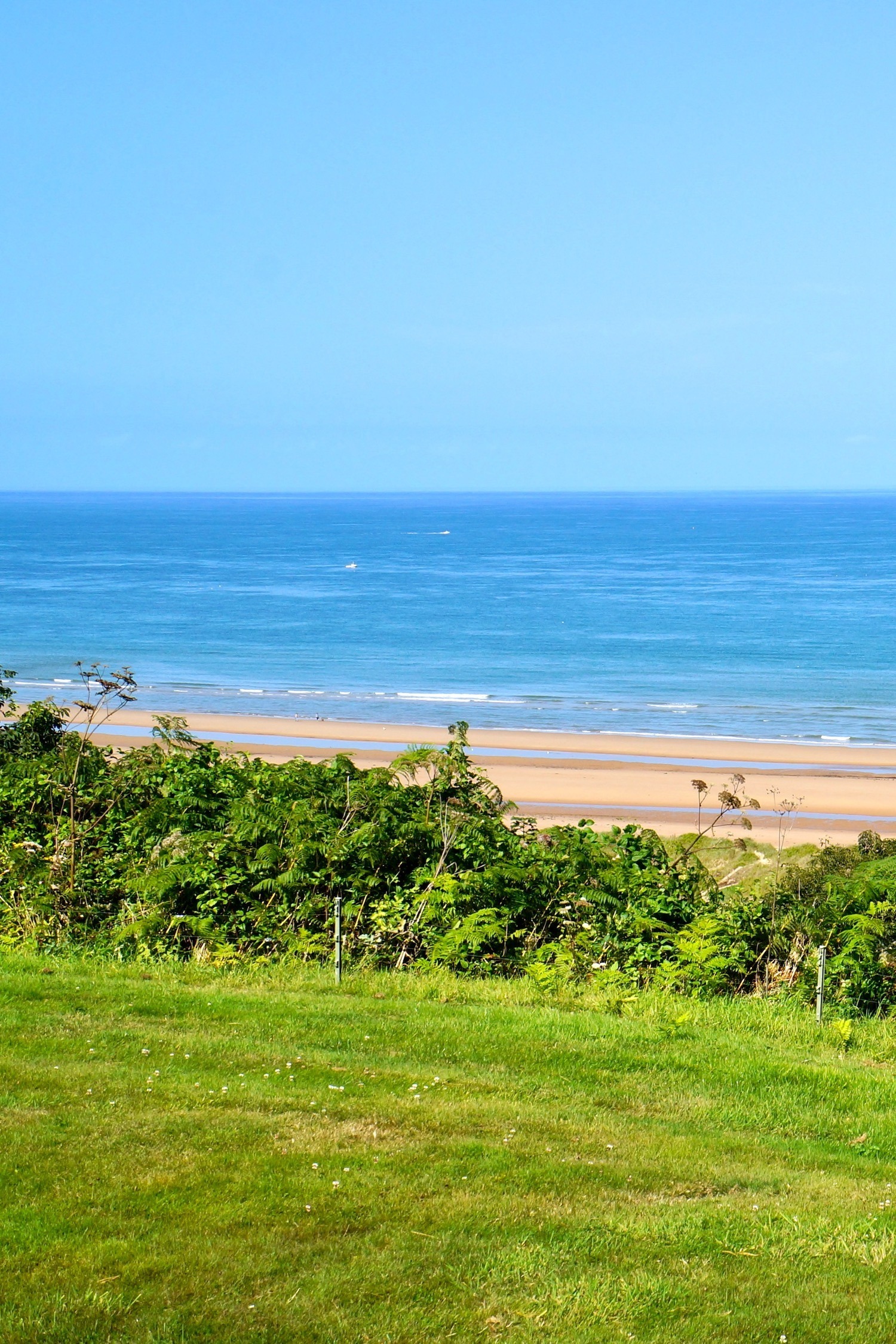 seven unmissable world war ii sites in normandy omaha beach