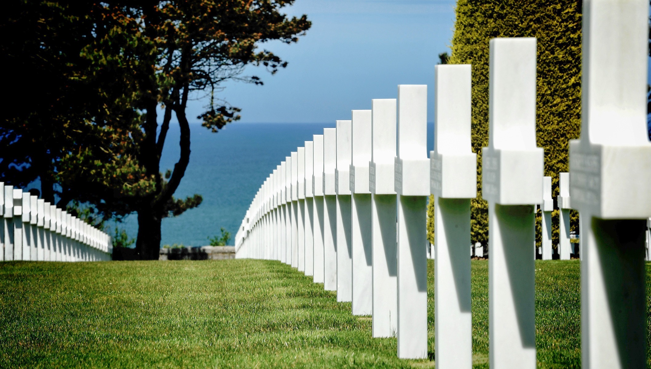 seven unmissable world war ii sites in normandy american cemetery