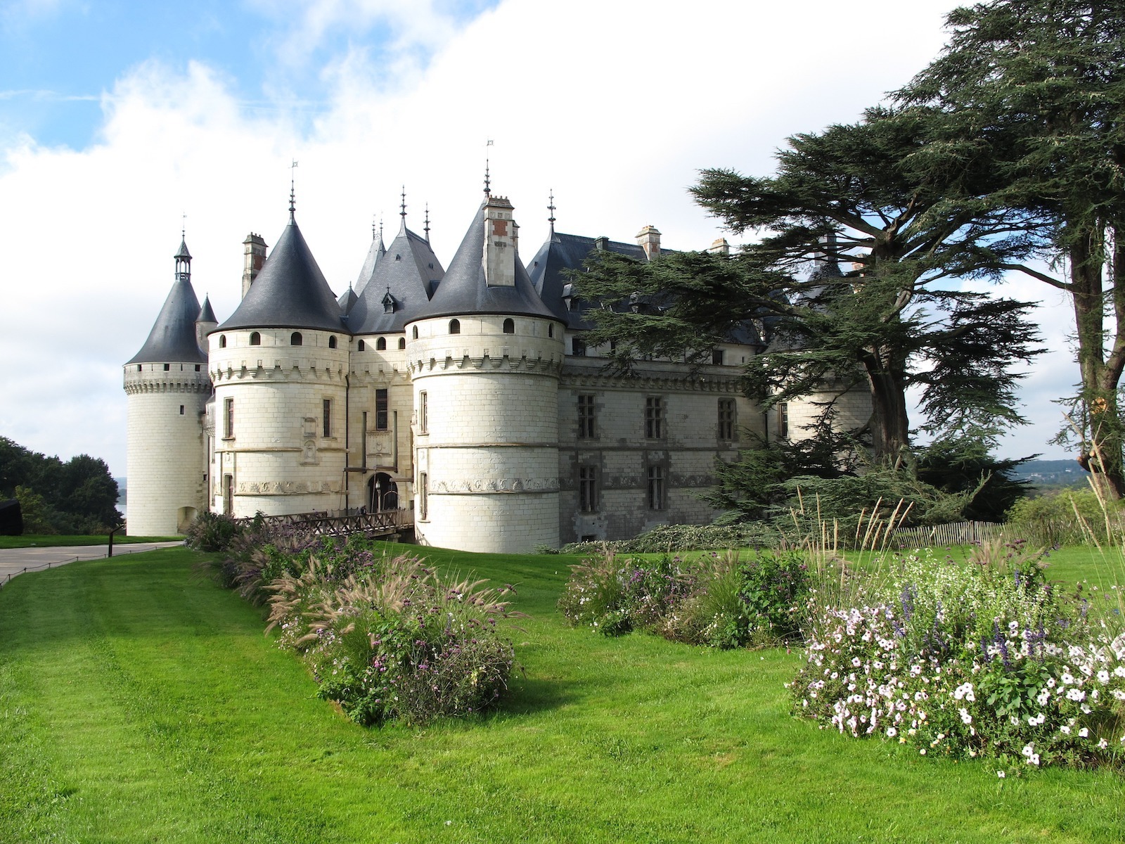 10 loire valley châteaux