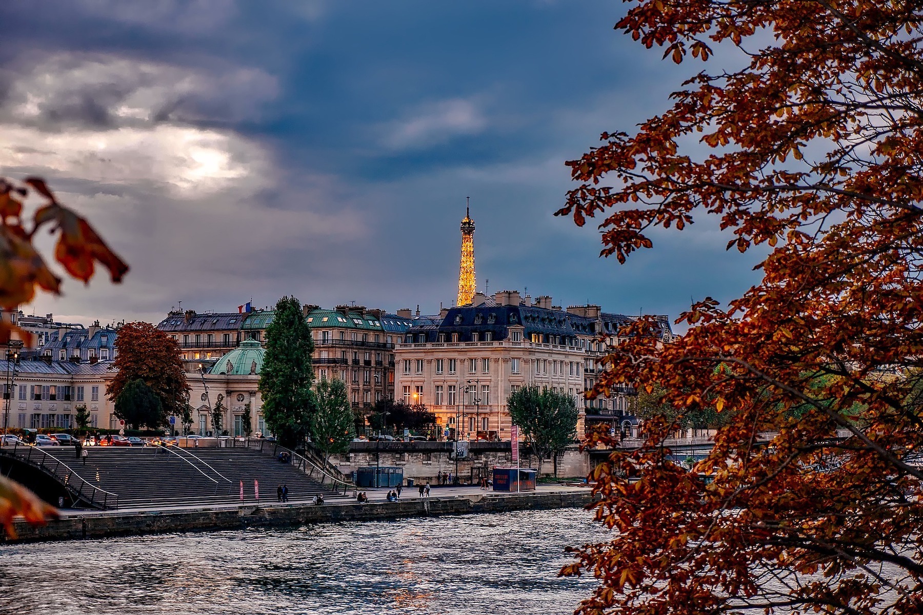 fall in paris