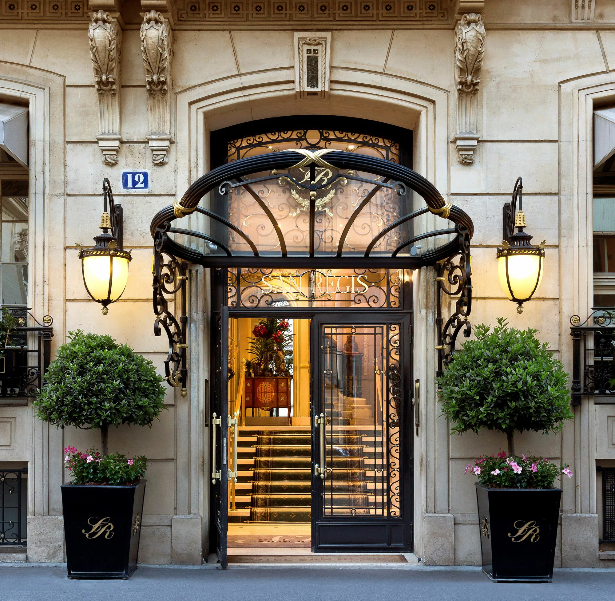 hotel san regis paris