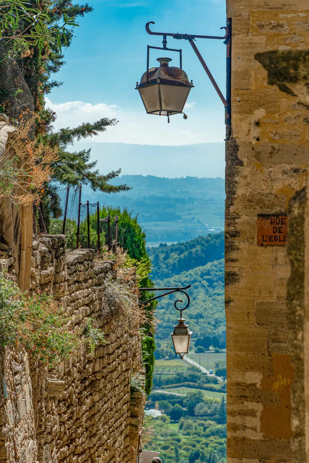 gordes, a weekend getaway to provence